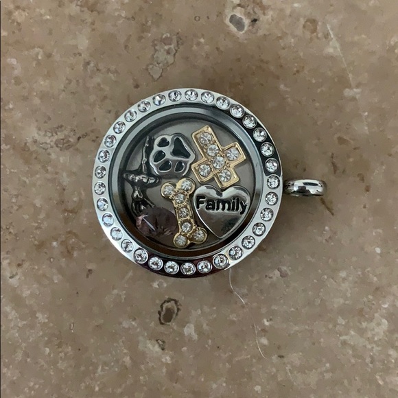Origami Owl Locket w/Charms - Picture 2 of 3